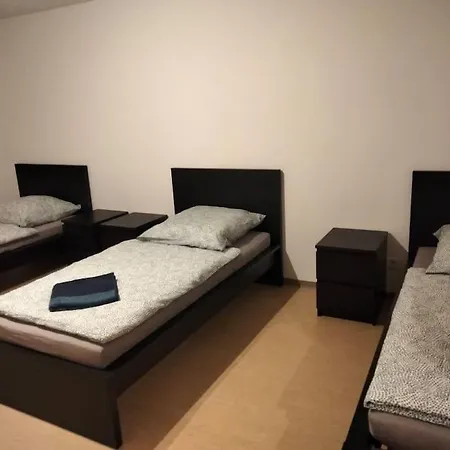 5 Bett-wohnung In Atzendorf
