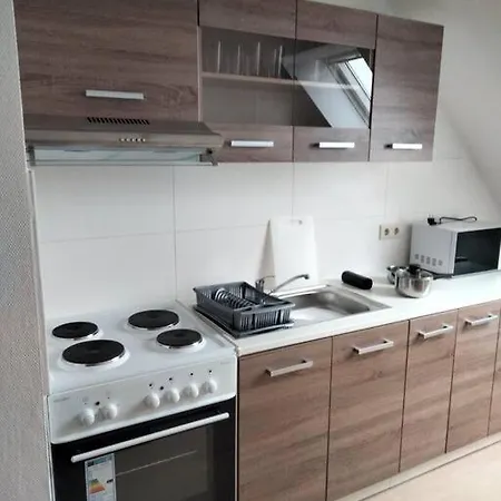 5 Bett-wohnung In Atzendorf Apartment